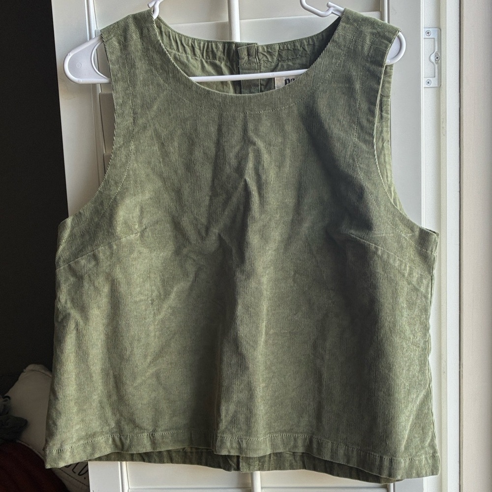 Pact Olive Green Sleeveless Tank Top